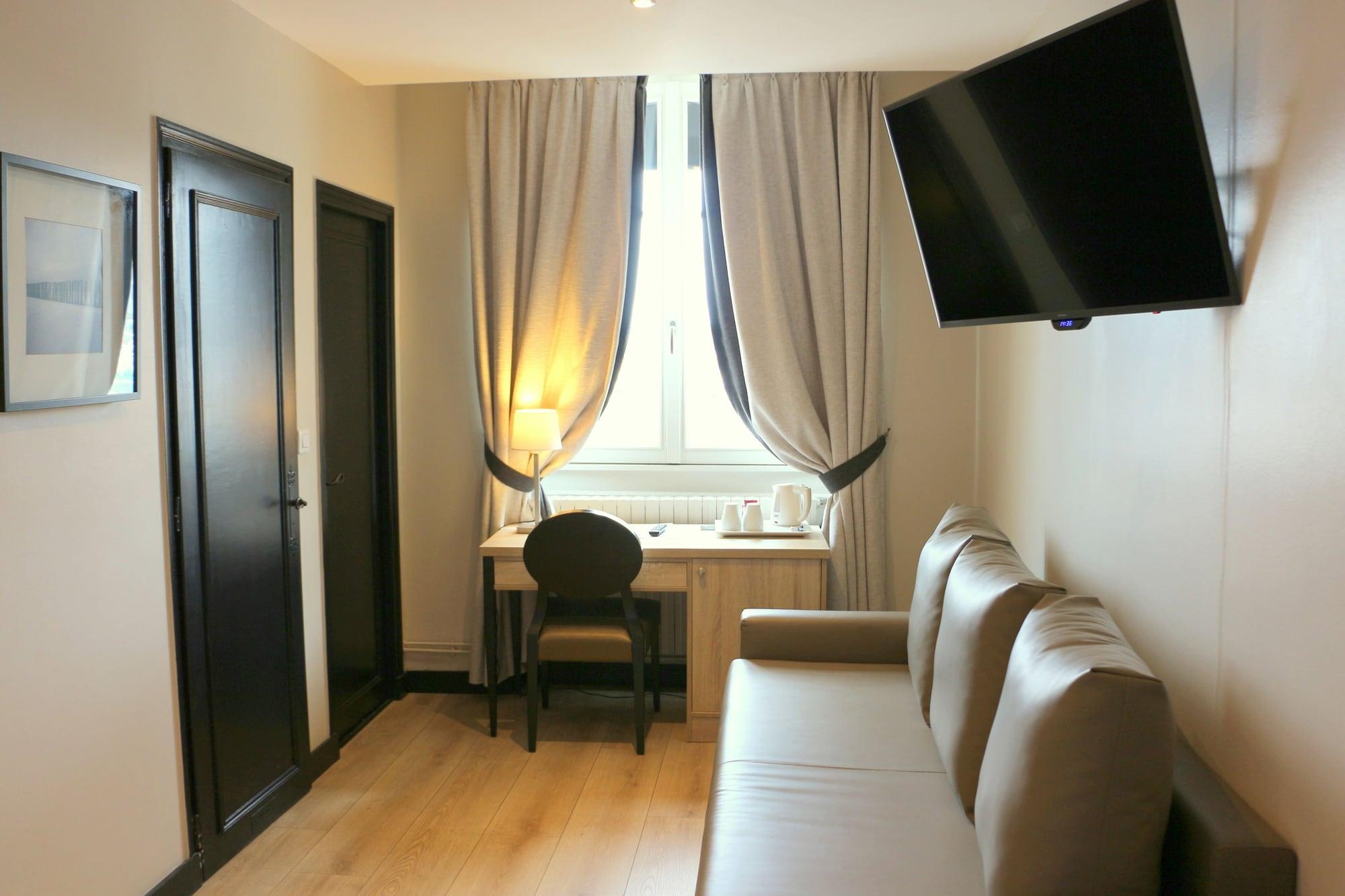 Best Western Le Cheval Blanc -Vue Sur Le Port-Plein Centre Ville Honfleur Zewnętrze zdjęcie