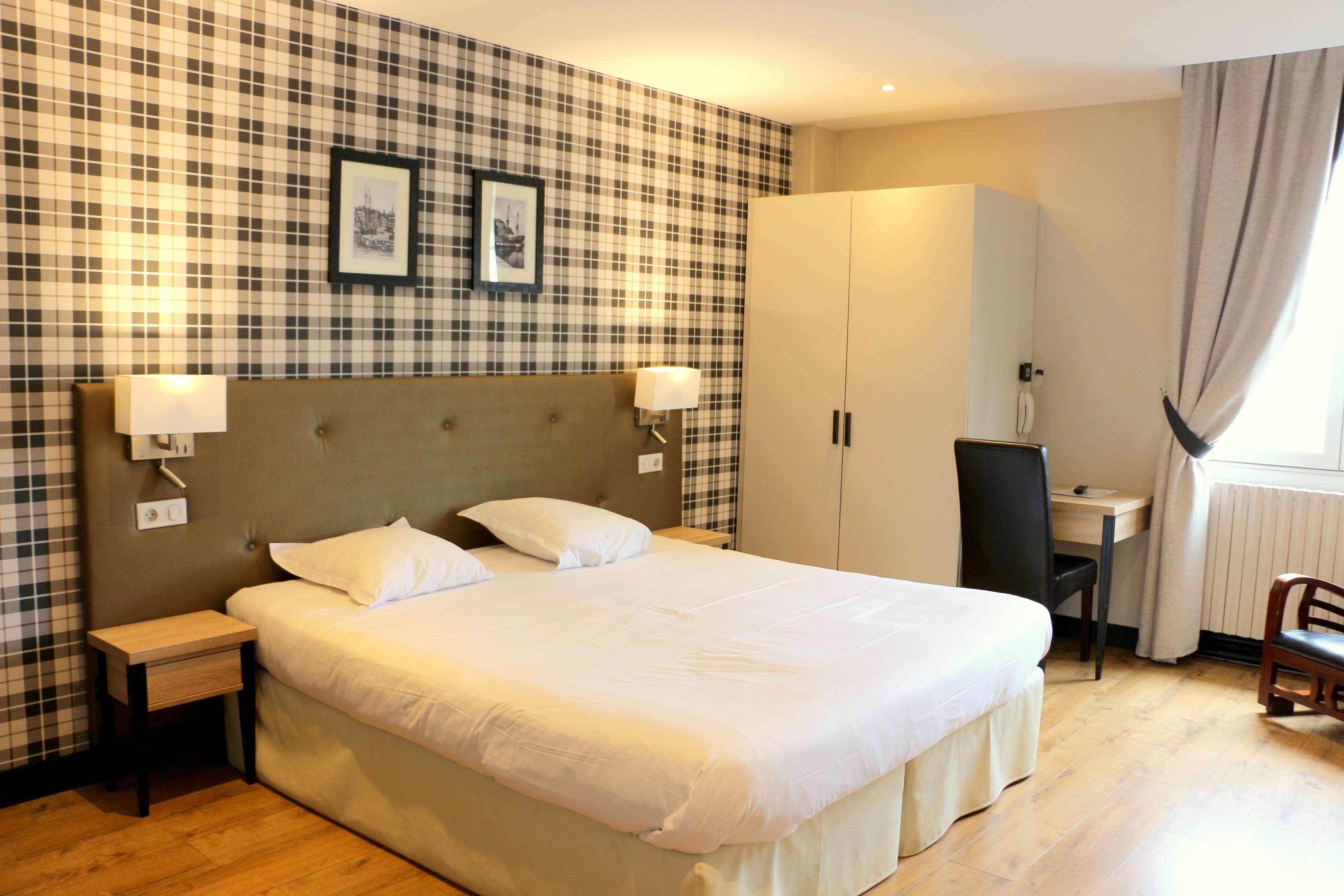 Best Western Le Cheval Blanc -Vue Sur Le Port-Plein Centre Ville Honfleur Zewnętrze zdjęcie