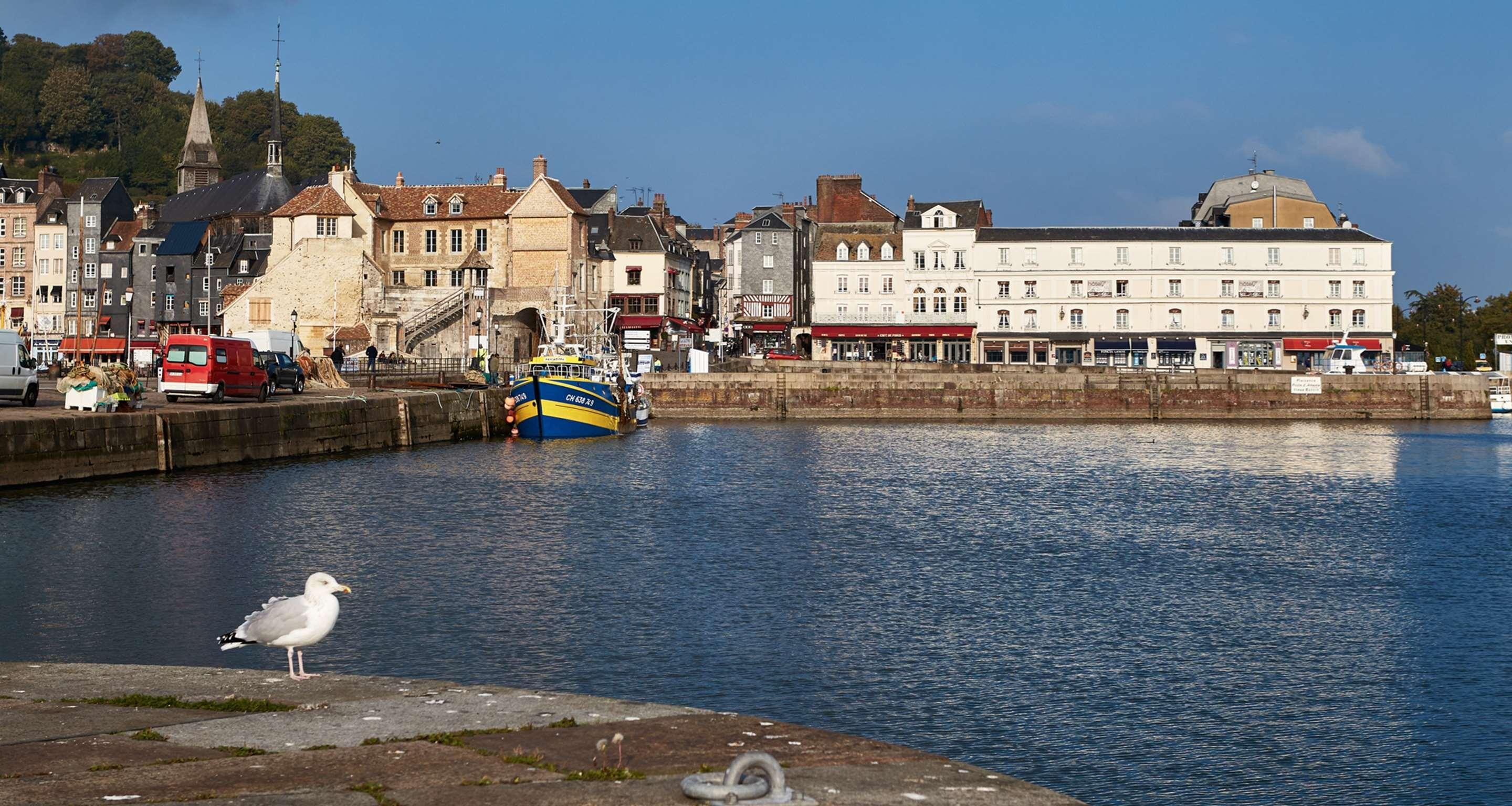 Best Western Le Cheval Blanc -Vue Sur Le Port-Plein Centre Ville Honfleur Zewnętrze zdjęcie