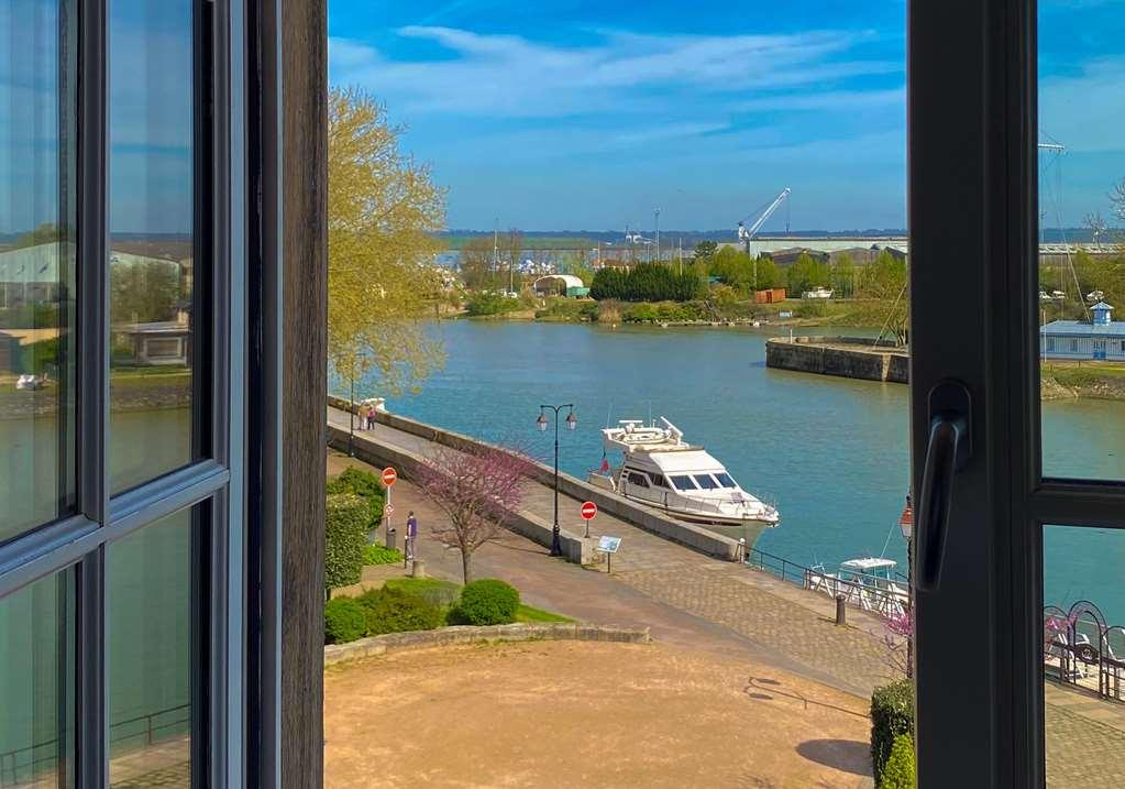 Best Western Le Cheval Blanc -Vue Sur Le Port-Plein Centre Ville Honfleur Pokój zdjęcie